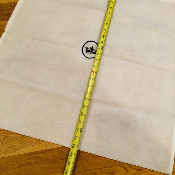 Peter Millar drawstring dust bags - Picture 10 of 14